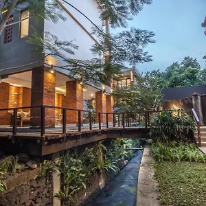 Guest house Merak Village By Prasi, Ubud (Bali)
